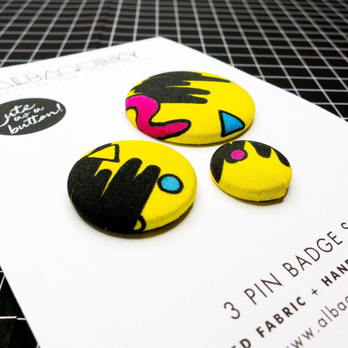 Cute as a button pin badge brooches 'Memphis' - set of three