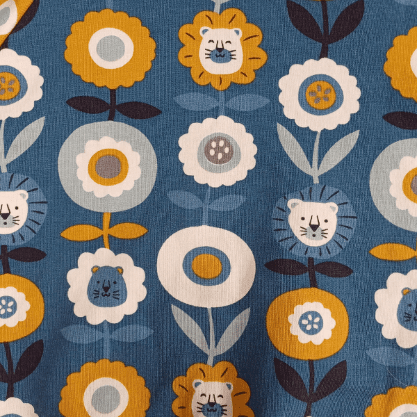 Dandy Lion snood jumper