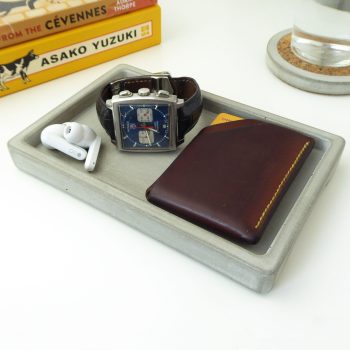 Concrete rectangular tray - natural grey or white