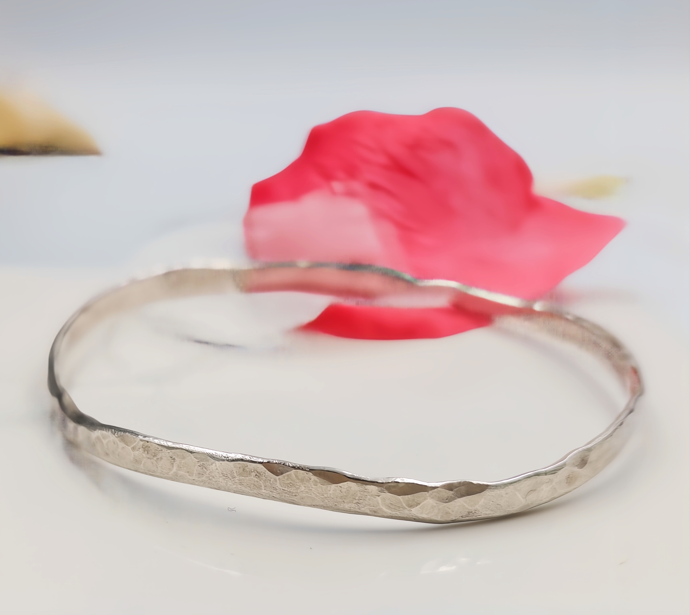 Recycled Sterling Silver Hammered Bangle – 6.5cm Diameter
