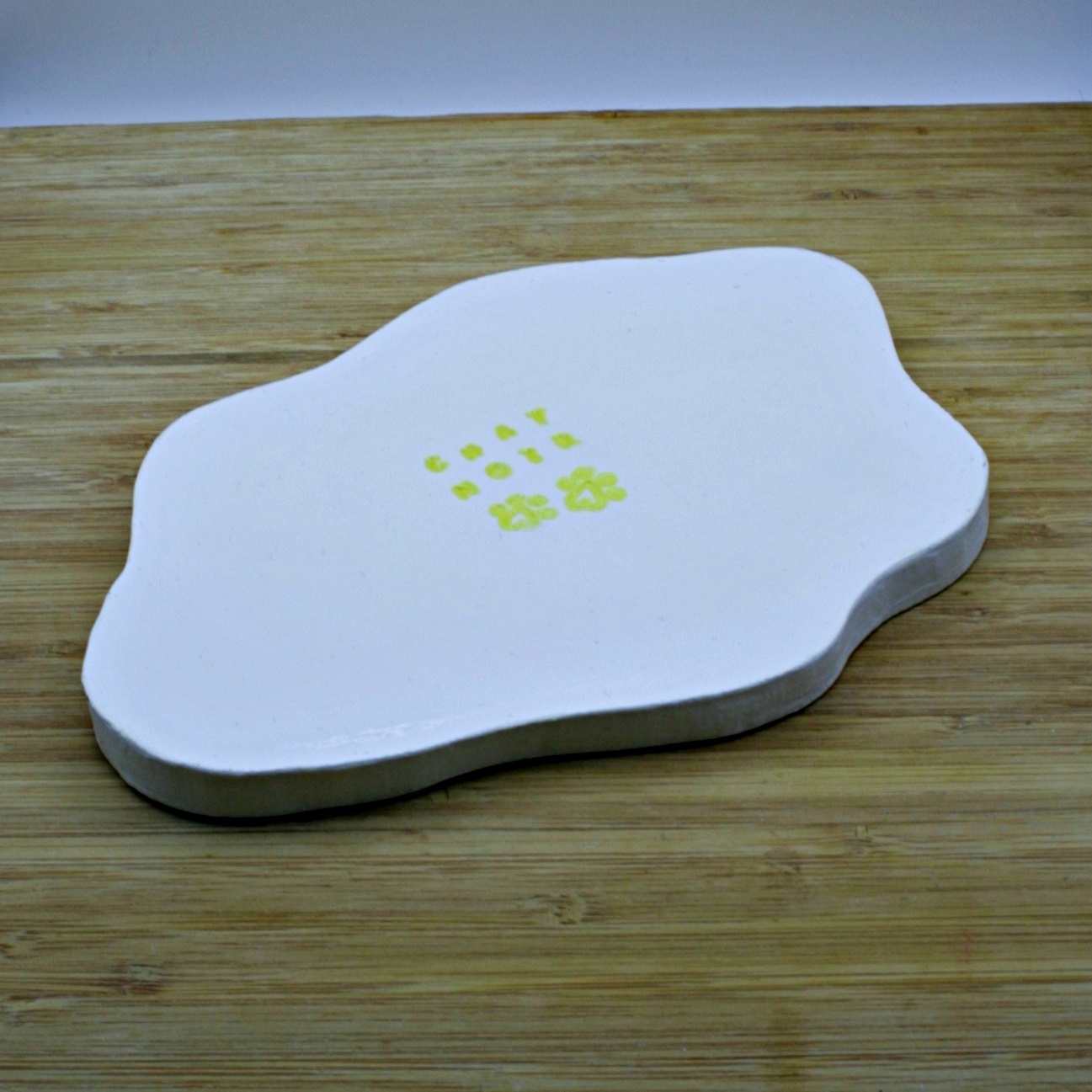 Handmade air-dry clay bee striped tray