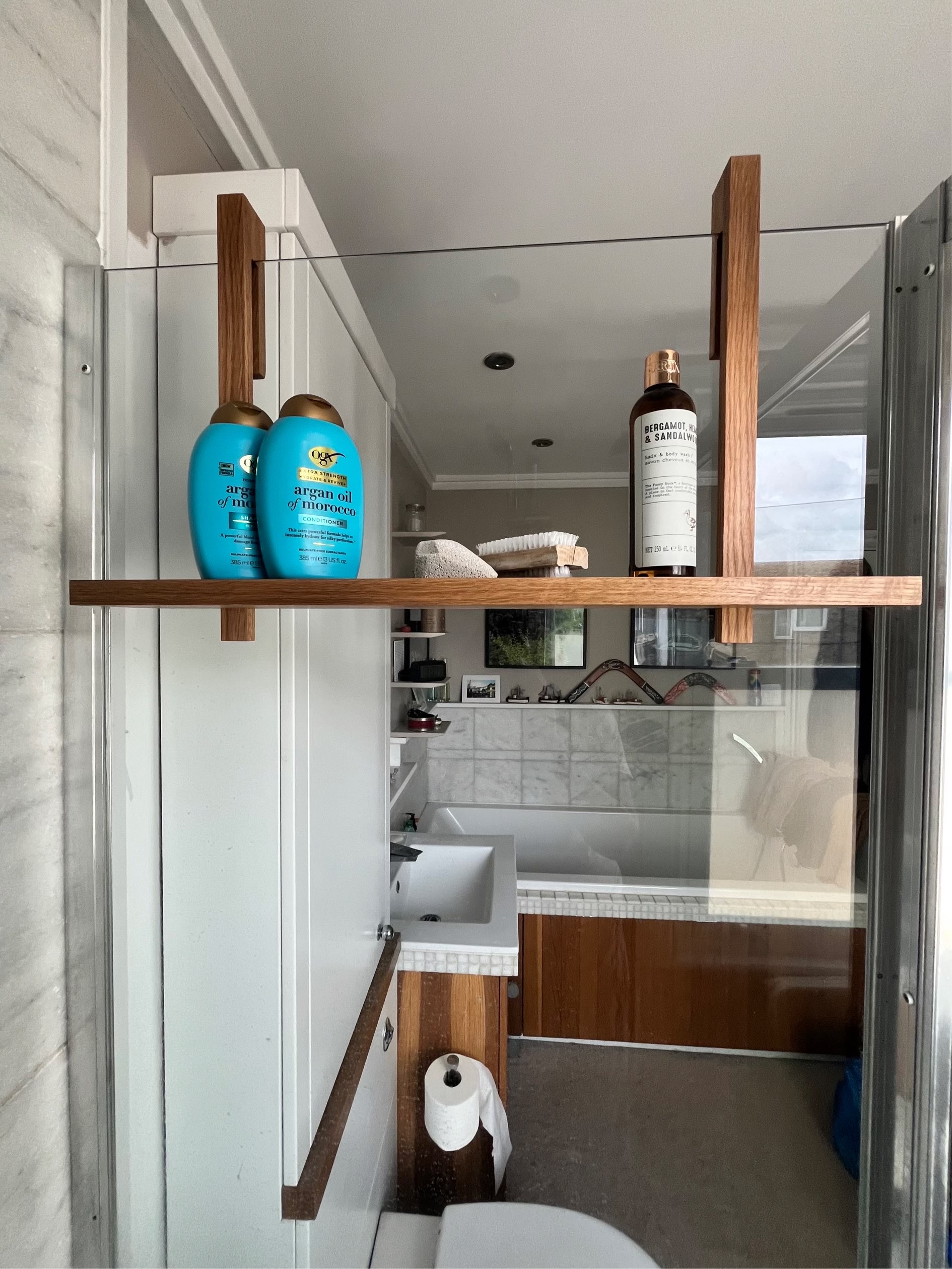 Oak shower caddy