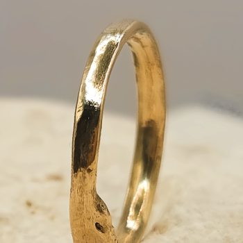 Solid 9ct Gold Molten Ring - Size J