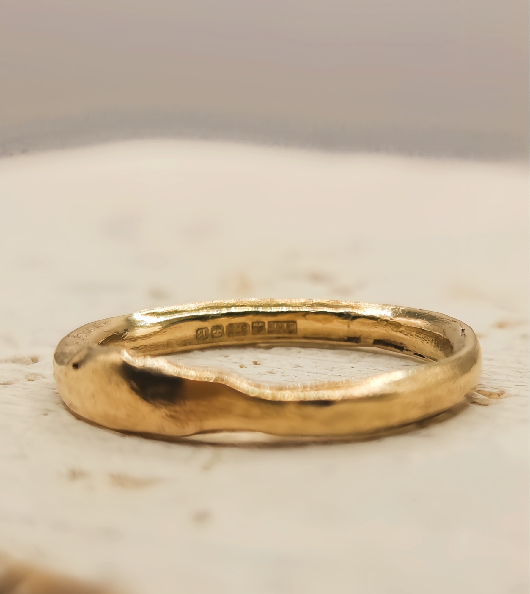 Solid 9ct Gold Molten Ring - Size J