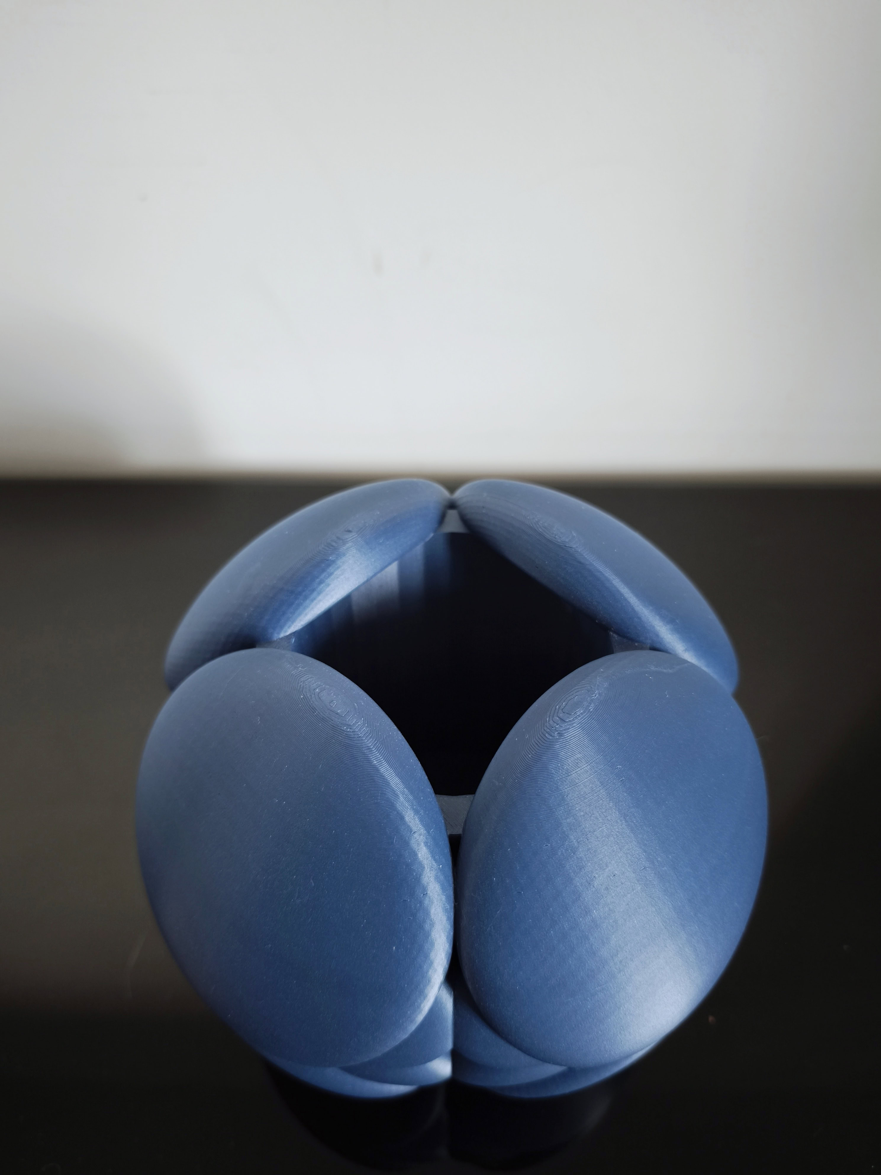 Spherical Vase - Vase Sculpture